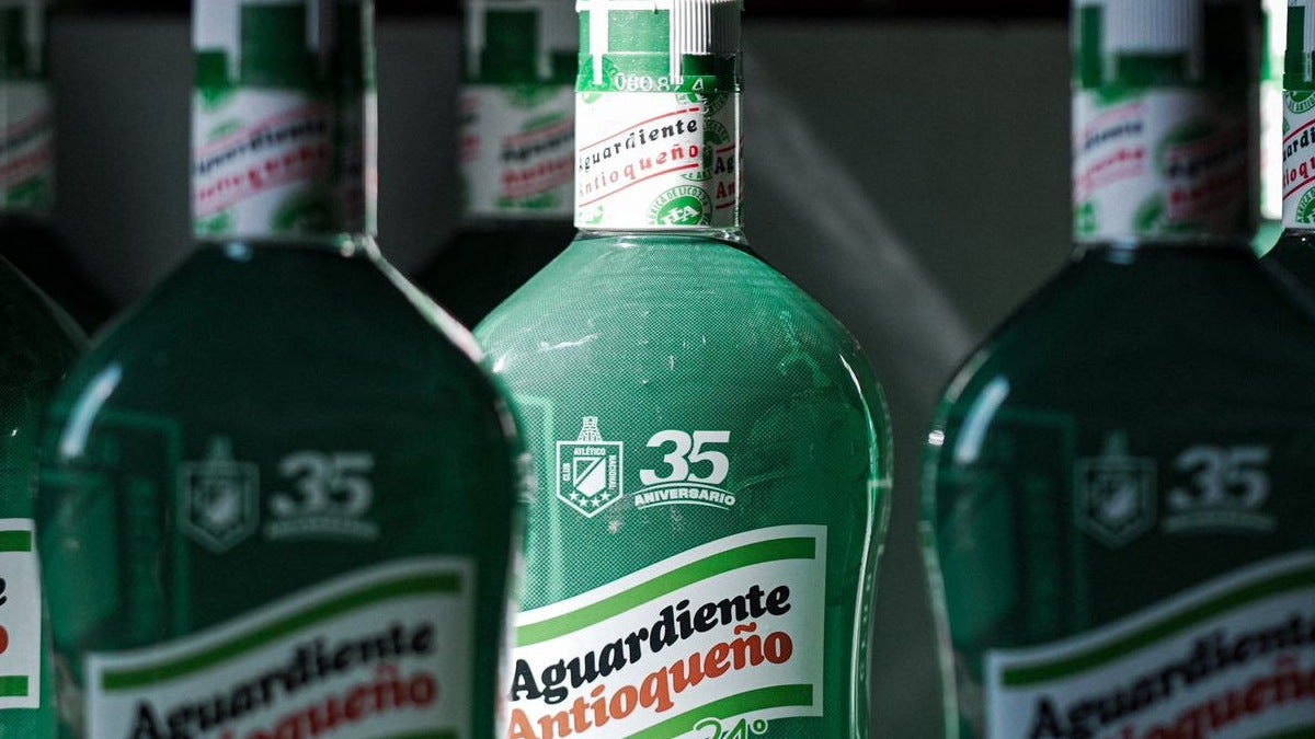 Aguardiente antioqueño