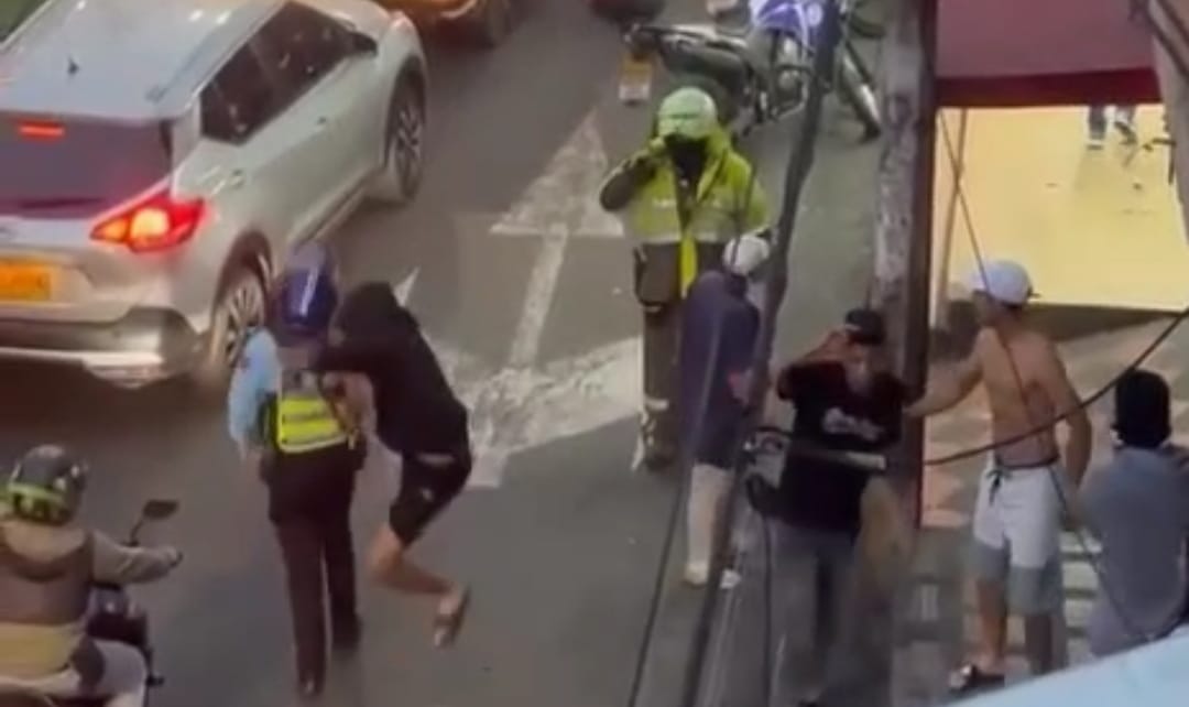 Agresión a la fuerza Pública en operativo en el barrio Aranjuez