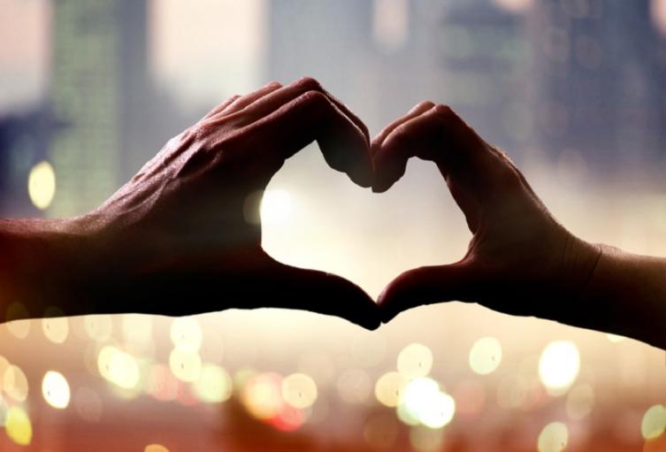 Medellín quinta capital de romance a nivel mundial