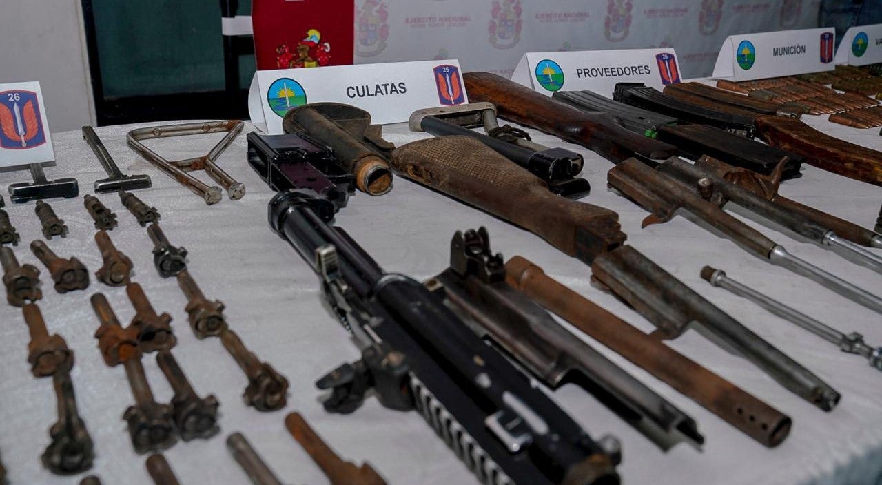 Material de guerra - Grupos armados