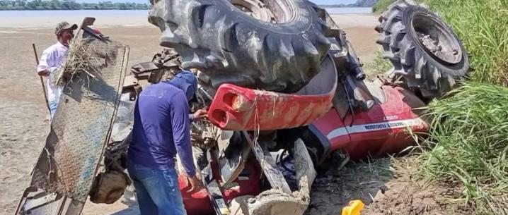 Volcadura de un tractor en Nechí cobró la vida del conductor