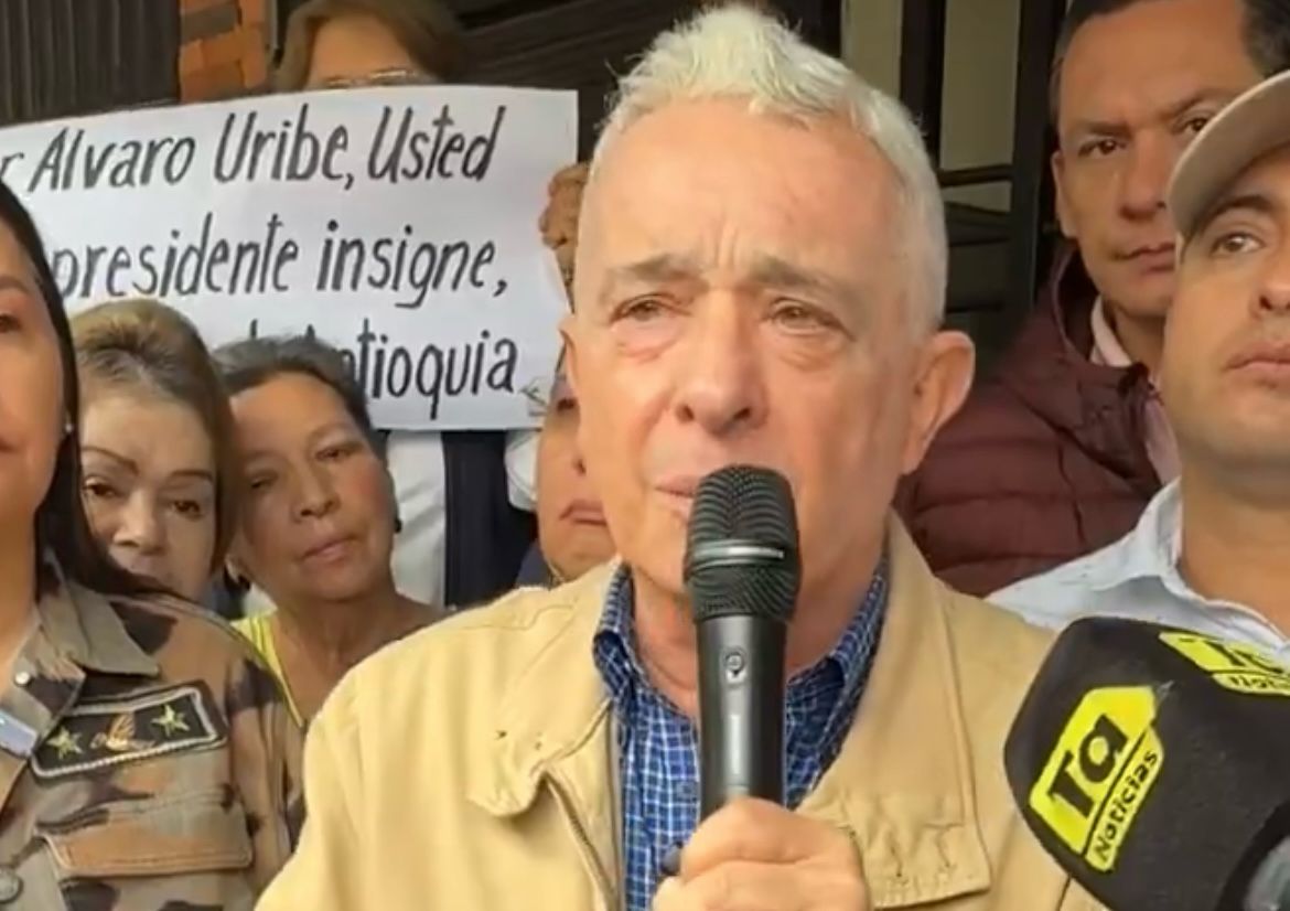 Visita de Uribe a Medellín