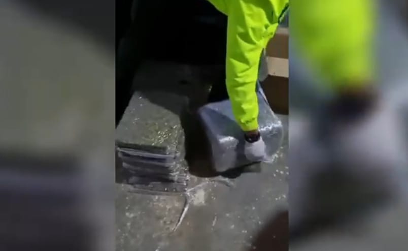 La policía se metió al rancho de la droga de Pachelly en Bello: Incautó 20 kilos de marihuana