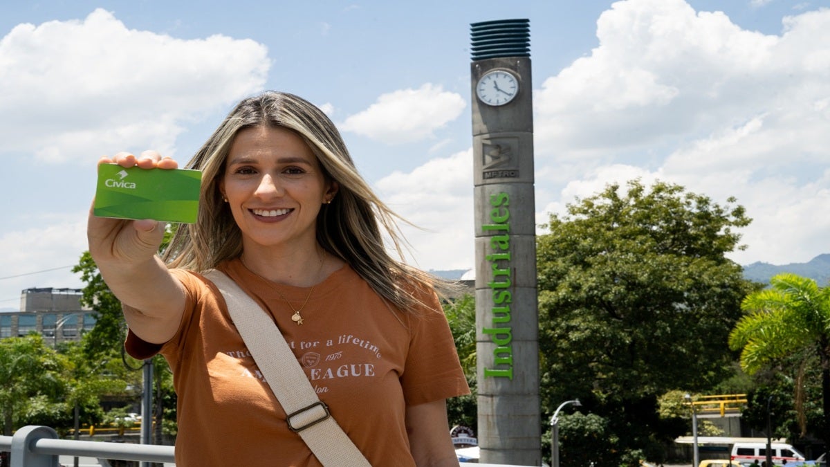 Entre 2007 y 2025, el Metro de Medellín ha emitido 15 millones de Tarjetas Cívica para los usuarios