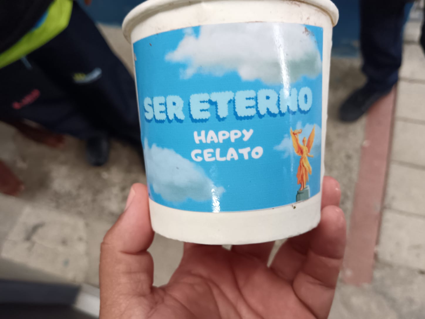 Autoridades de Medellín desmienten rumores sobre distribución de estupefacientes en las afueras de colegios