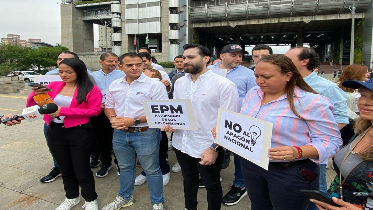 Integrantes del movimiento ciudadano y político Creemos buscarán herramientas jurídicas para evitar la consulta popular que plantea el presidente Petro para la aprobación de las reformas.