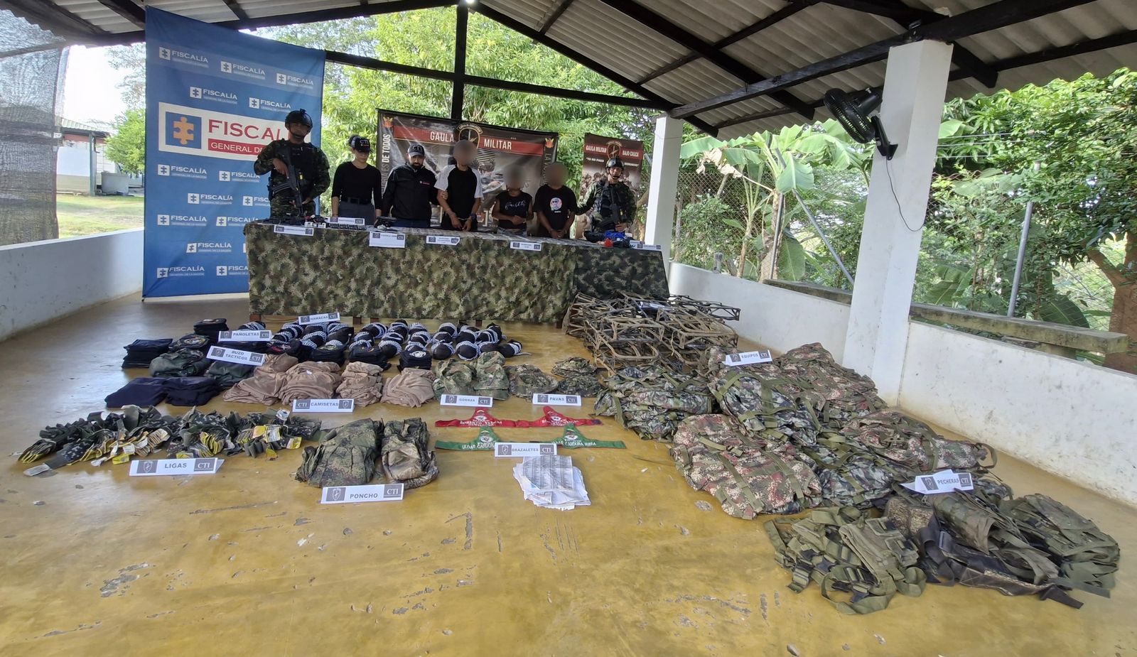 Caen alias 'Mono', 'Soldado' y 'La Niña' temidos extorsionistas del Clan del Golfo en Antioquia