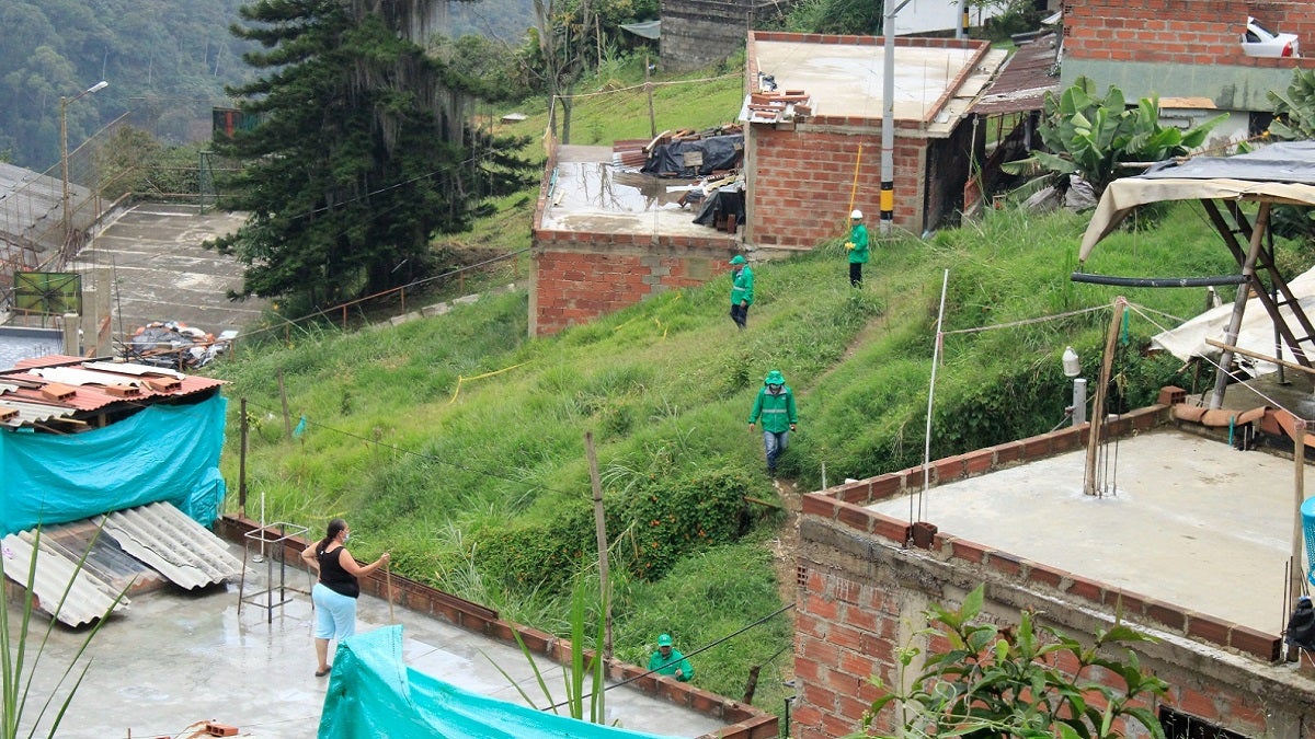 Construcciones ilegales en San Antonio de Prado, Medellín