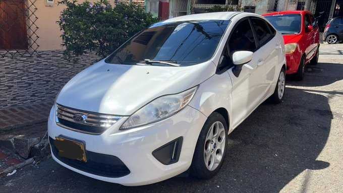 Encontraron los “vehículos fantasmas” que mataron a dos personas en la avenida Las Palmas de Medellín