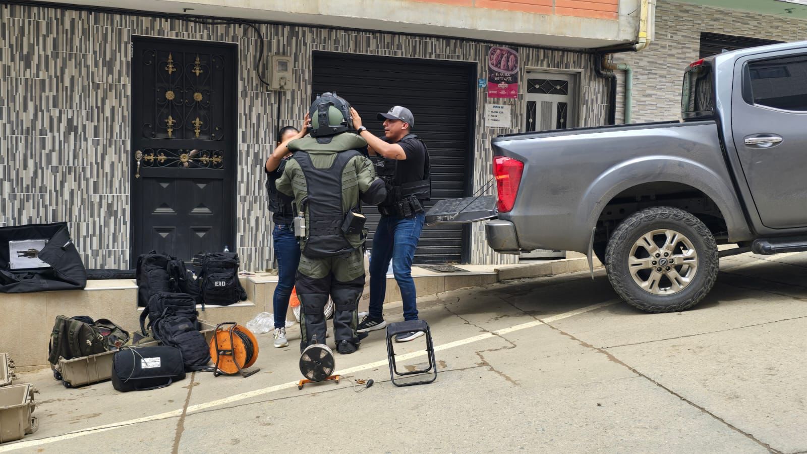 Explosivos en Anorí, Antioquia