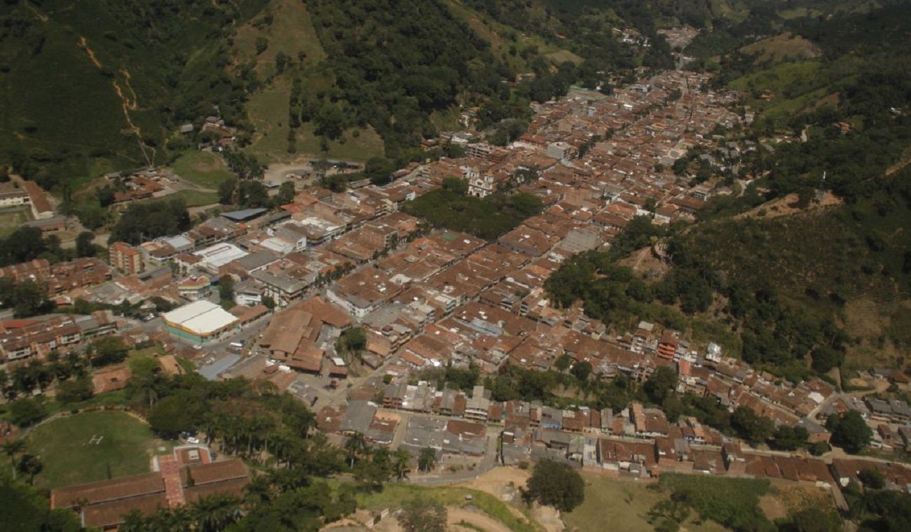 Toque de queda en Ciudad Bolívar, Antioquia