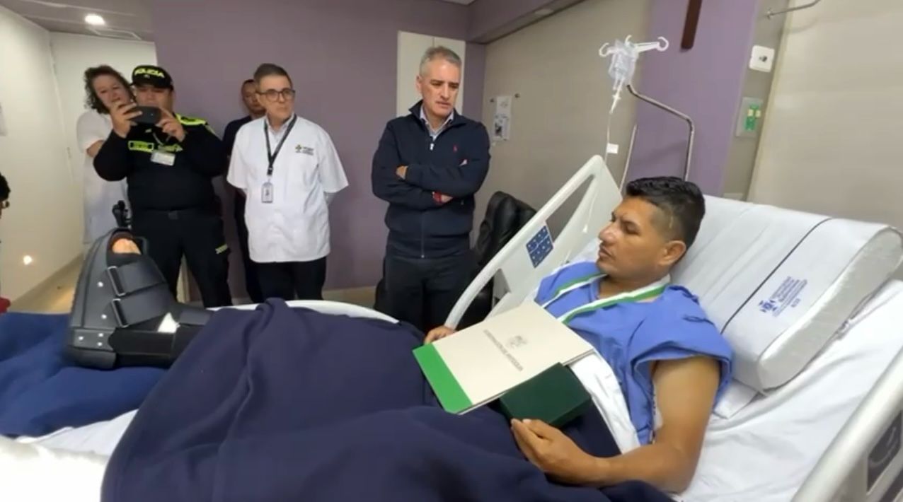 Condecoración para policías en Antioquia