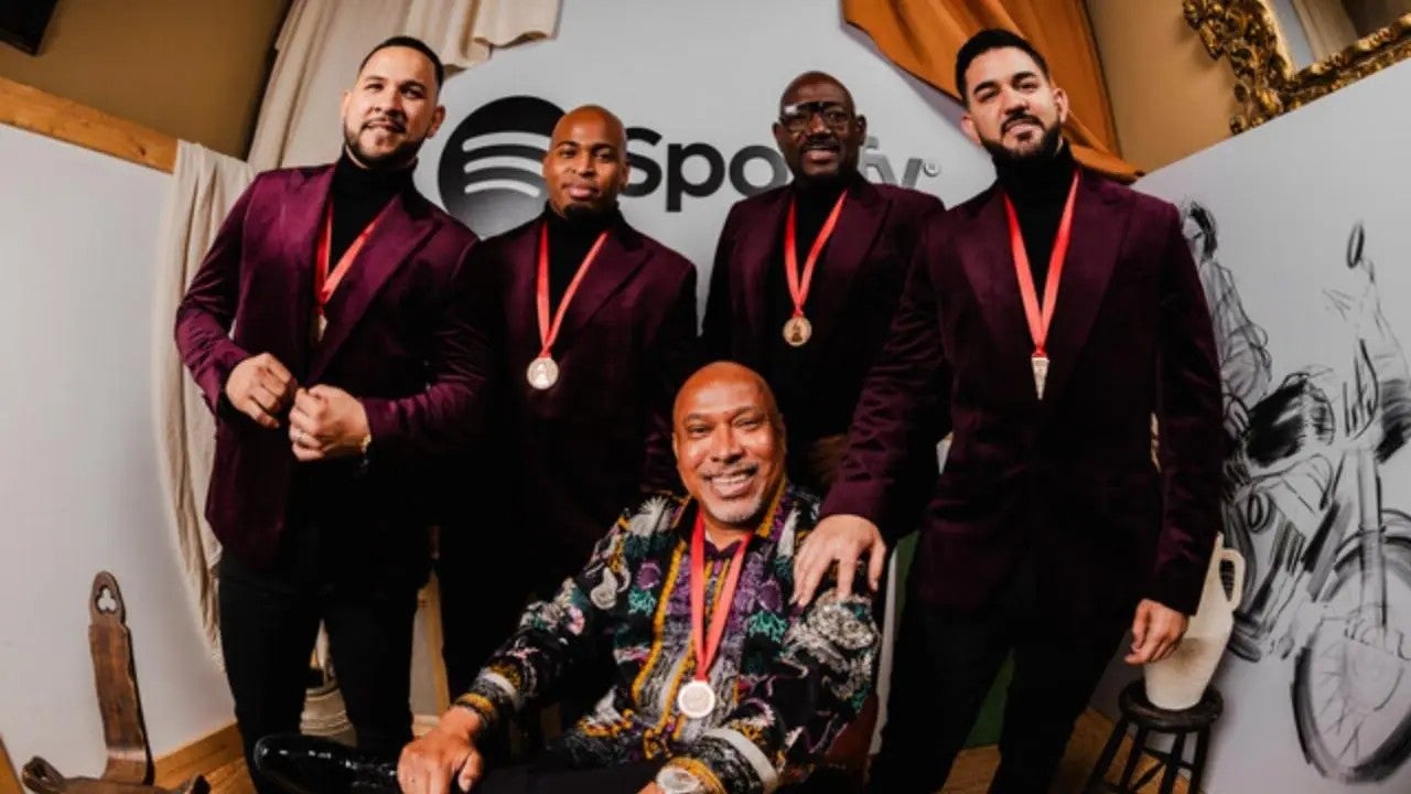 Robaron al grupo niche en Medellín