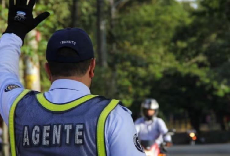 Agresión a guarda de tránsito