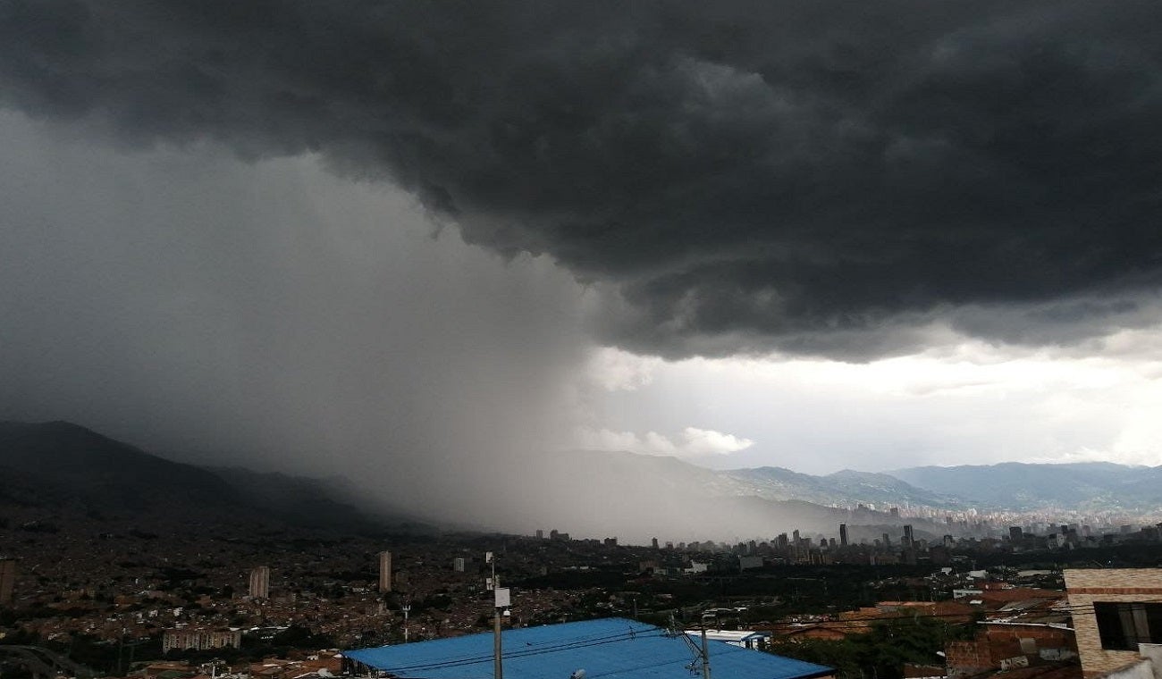 Lluvias en Medellín dejan más de 500 viviendas afectadas