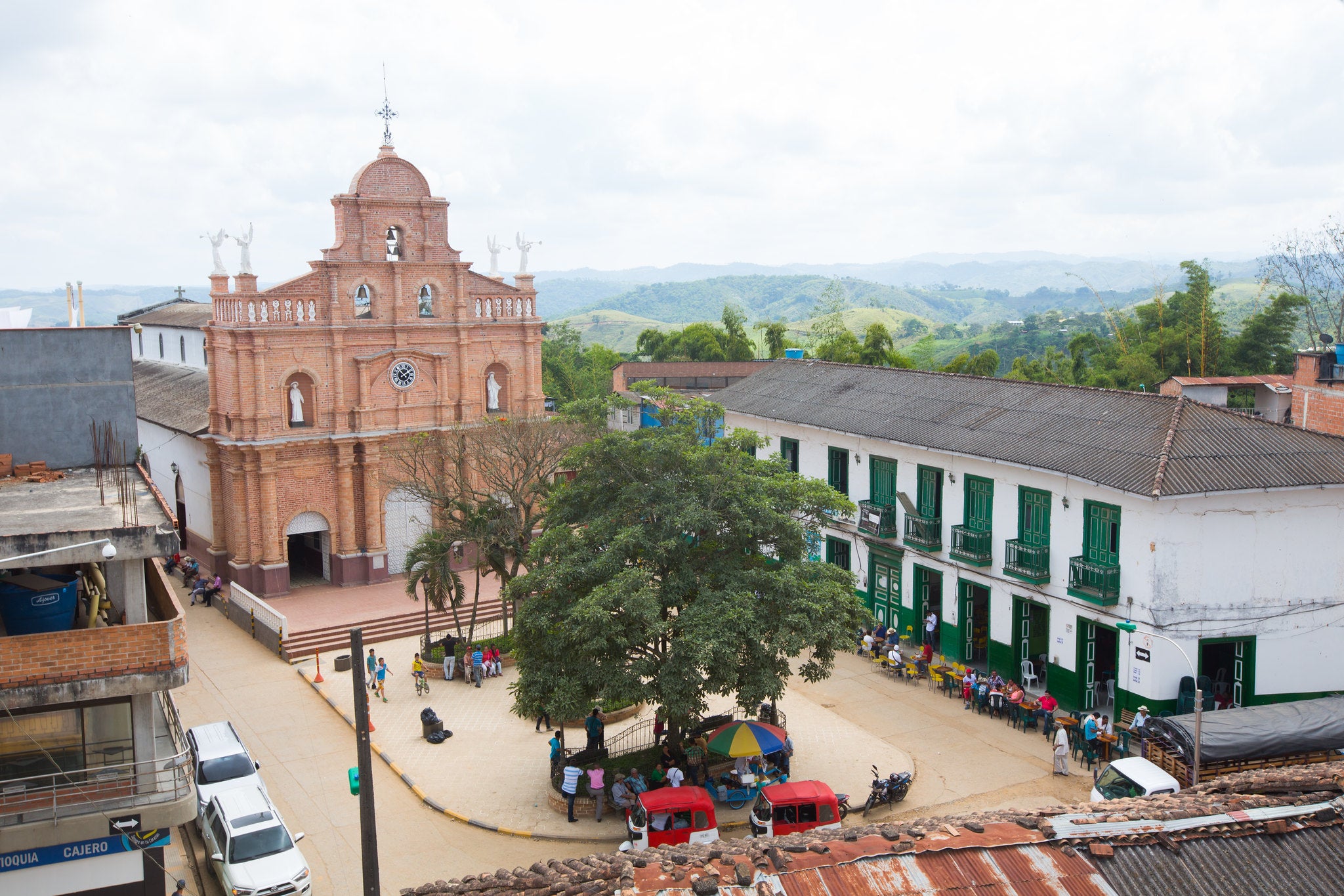 Zozobra en Segovia: Denuncian disparos al aire nocturnos por presuntos miembros del Clan del Golfo