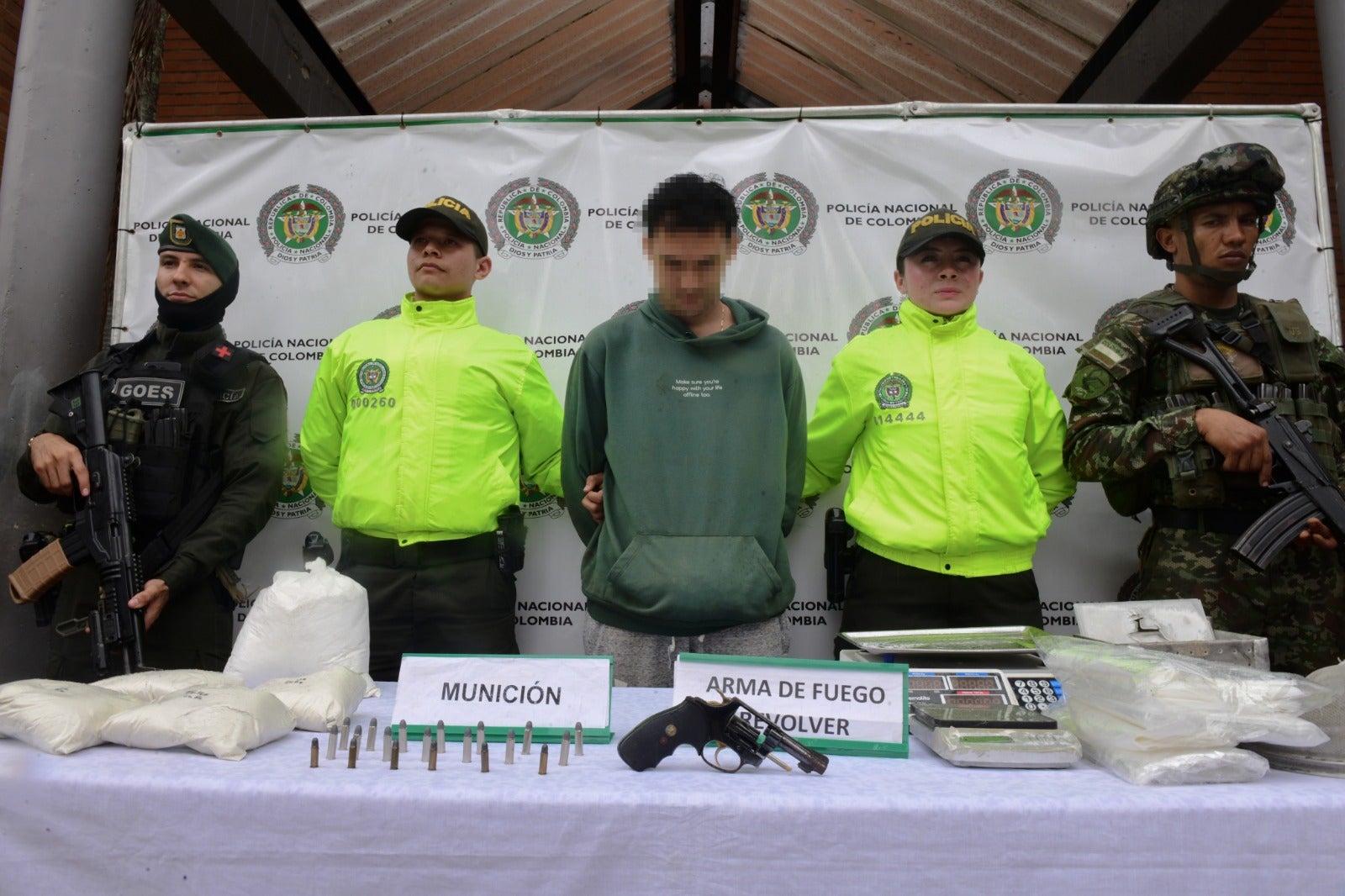 Desmantelaron un megalaboratorio de cocaína en Girardota; rentas ilegales superaban los $1.000 millones