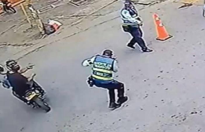 Atentado a agente de tránsito en El Bagre: Sicario le disparó tras gritarle “¡Por Faltón!”