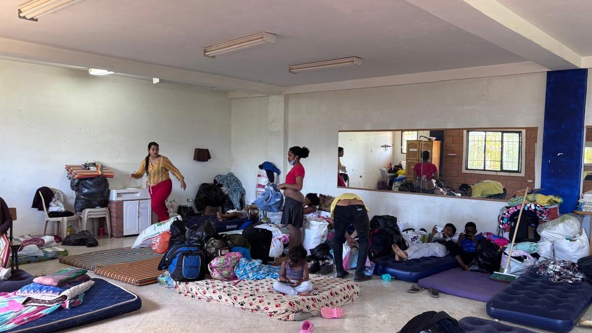 Atención damnificados en Bello, Antioquia