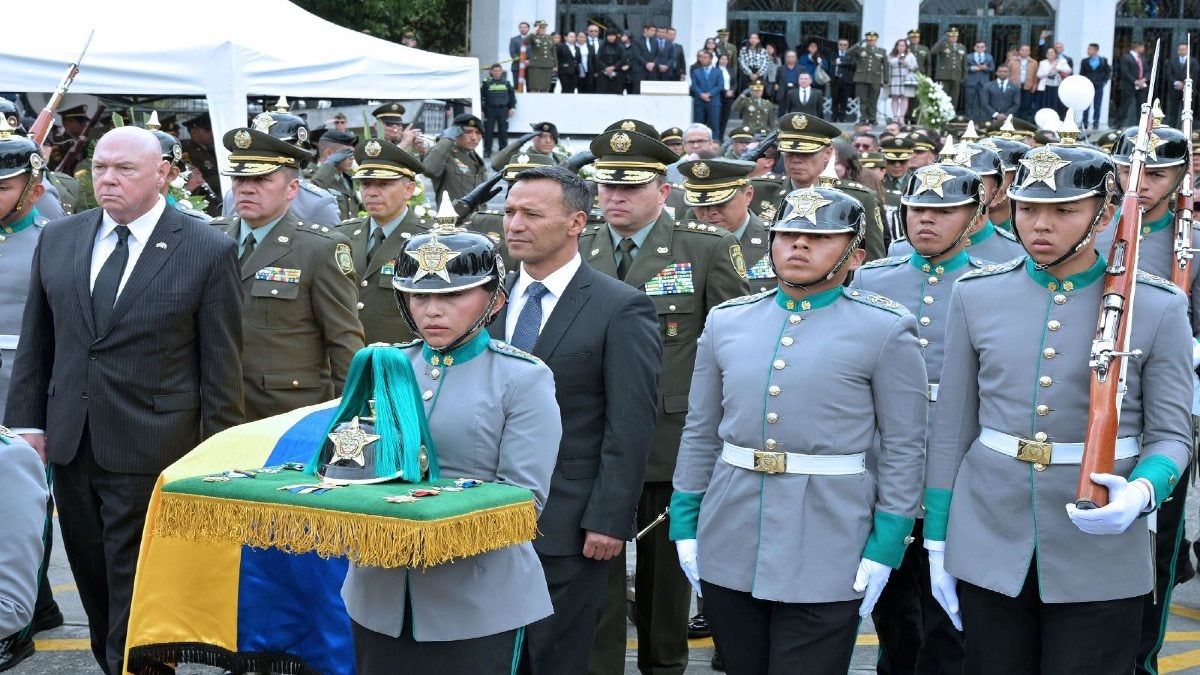 Ceremonia de honras fúnebres de uniformado asesinado en Antioquia
