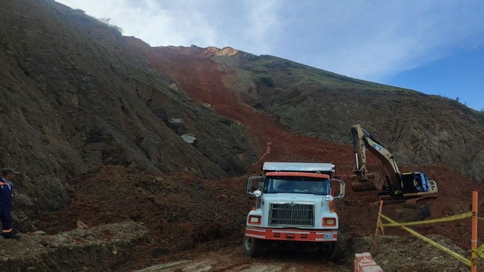 Cerrada vía que comunica a Quibdó con Medellín