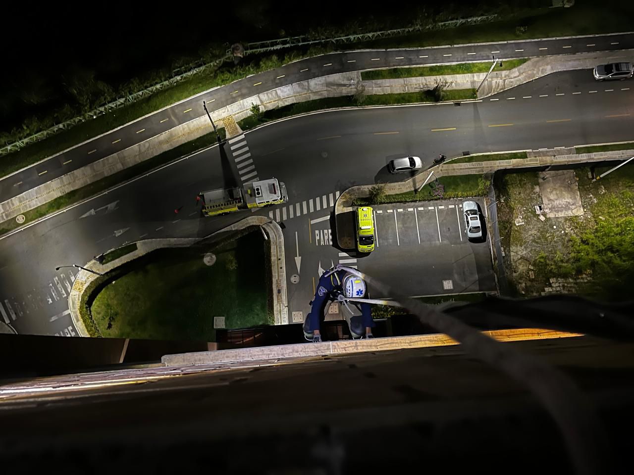 Rescate de niños de 2 y 3 años en Rionegro