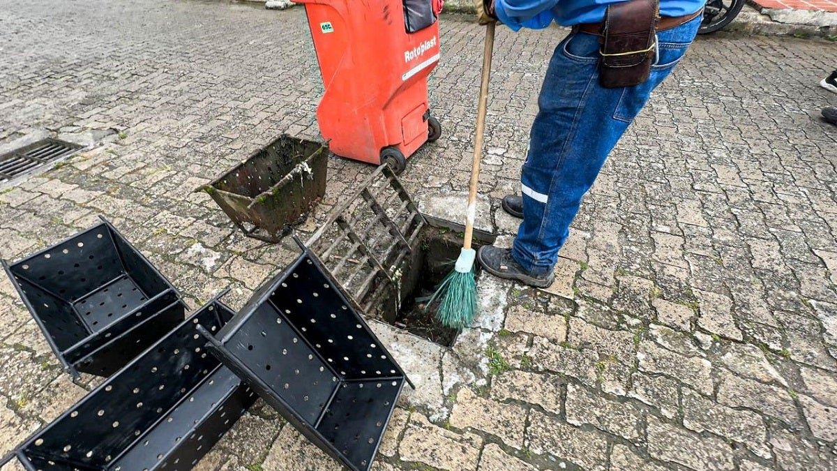 Canastillas colectoras en el alcantarillado del municipio de La Ceja, Antioquia