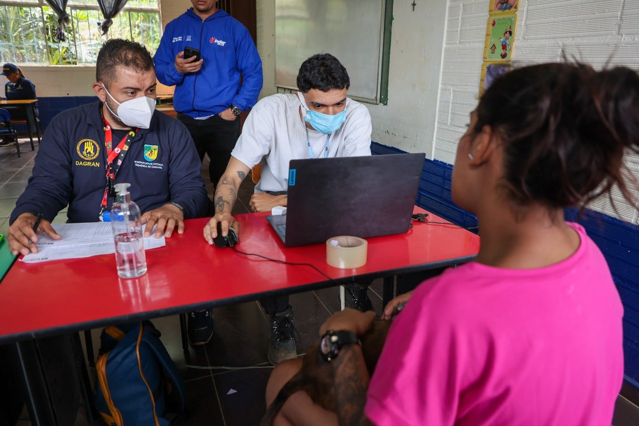 Familias damnificadas en Bello