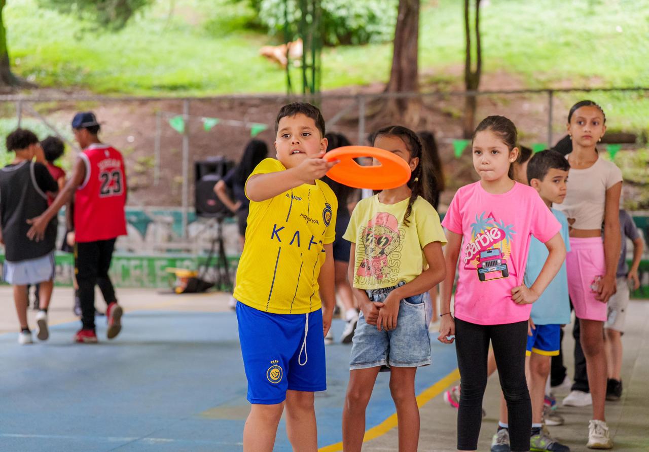 Niños y su tiempo libre en el programa parchados