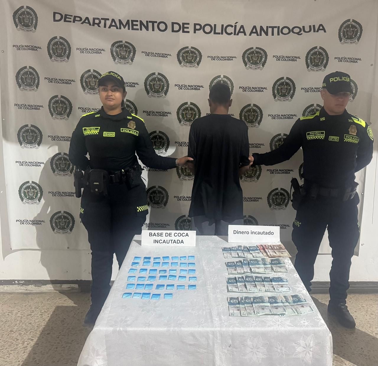 Menor de 14 años fue aprehendido con más de 40 sobres de cocaína en Marinilla
