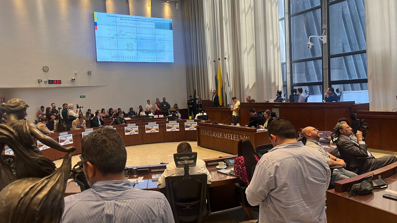 Gobernador de Antioquia expuso propuesta de referendo para la autonomía fiscal de las regiones