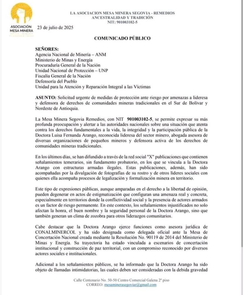 Campaña de difamación digital y hostigamiento telefónico pone en riesgo a abogada minera en Antioquia