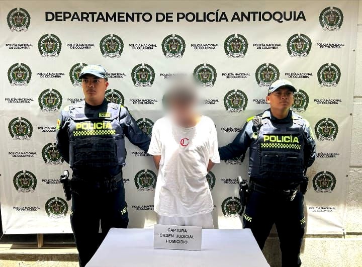 Cayó alias “Yan”, temido sicario de “El Mesa” que asesinó a su víctima con 15 puñaladas tras ganarse su confianza en Antioquia
