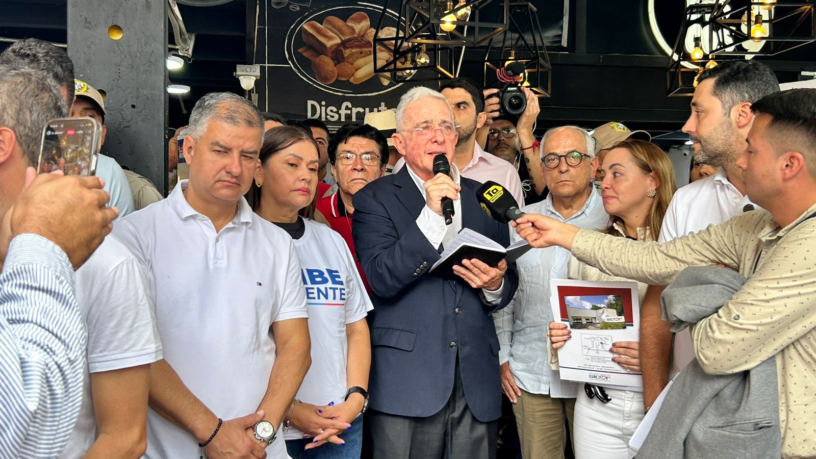 Discurso de Álvaro Uribe en Medellín