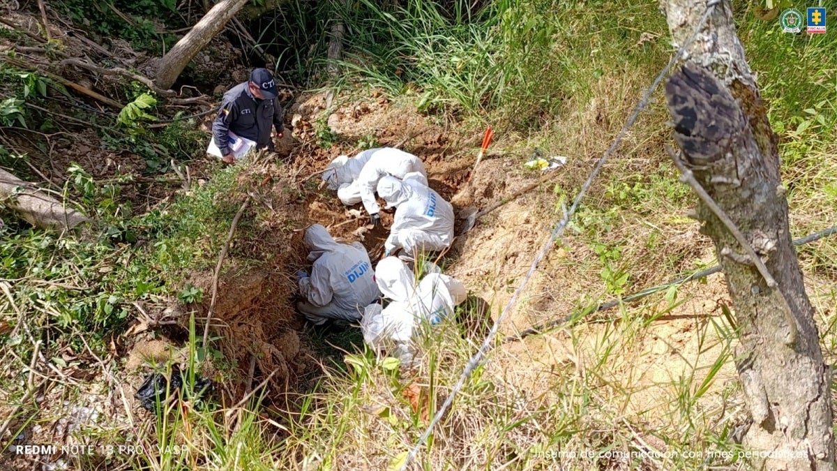 Exhumados cuerpos en Santa Bárbara, Antioquia
