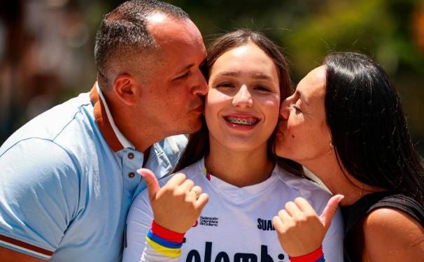 Valentina Jiménez, la campeona paisa de BMX que pedalea con el corazón de su madre: el motor invisible que impulsó el oro mundial