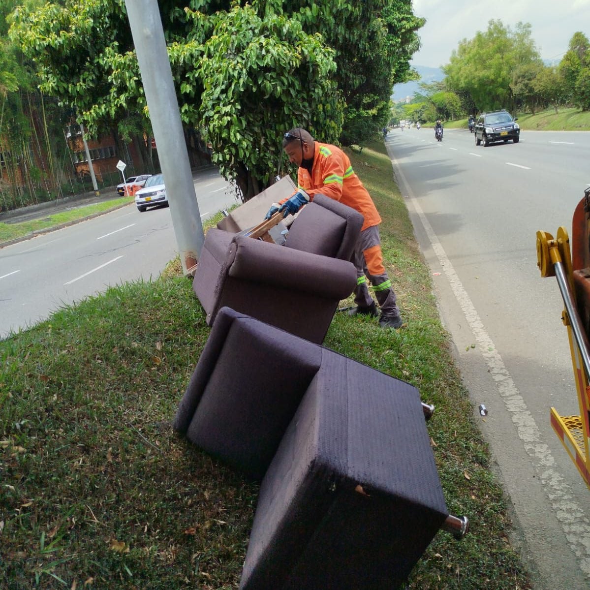 Muebles en la calles de Medellín