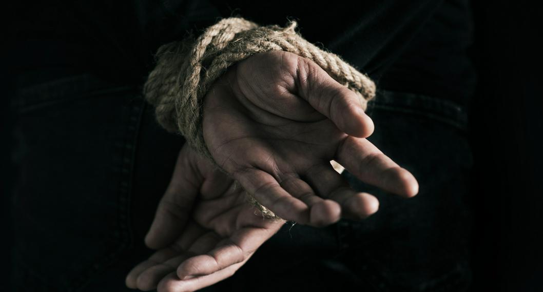 Líder social completa cuatro días retenido por grupos armados en Remedios, mientras comunidades de seis veredas enfrentan amenazas