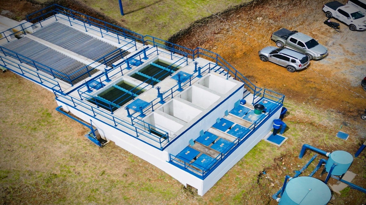 La Gobernación de Antioquia adelanta acciones para mejorar los sistemas de acueducto, alcantarillado y tratamiento de residuos