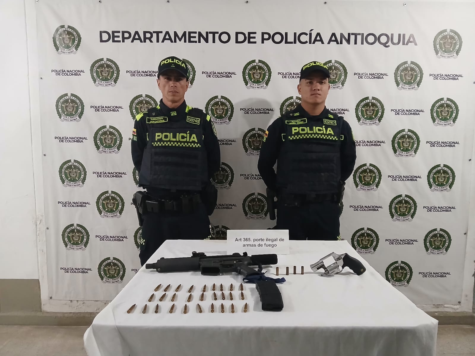 Propietarios de distribuidora de gaseosas en Rionegro fueron blanco de ataque armado; la Policía reaccionó y frustró el atentado