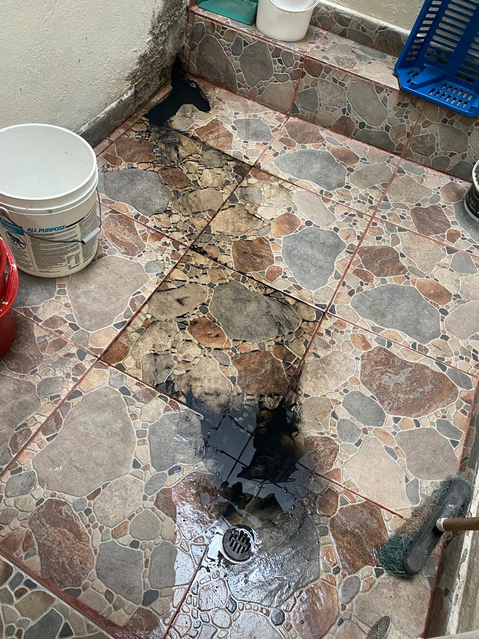 [FOTOS] Emergencia sanitaria y estructural en el barrio Mirador del Doce de Octubre: comunidad exige atención urgente