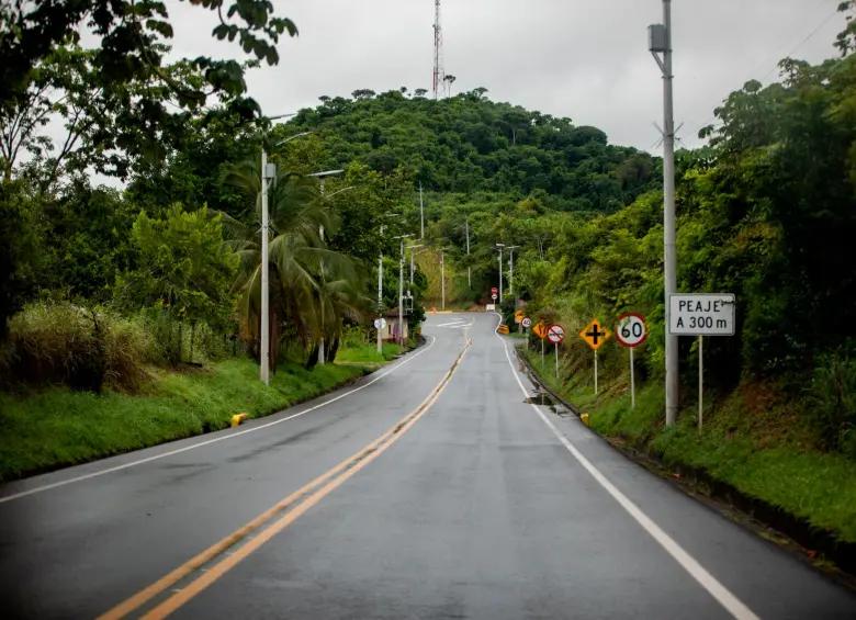 Antioquia despliega 23 equipos de maquinaria amarilla para el plan retorno con restricciones en varias vías clave
