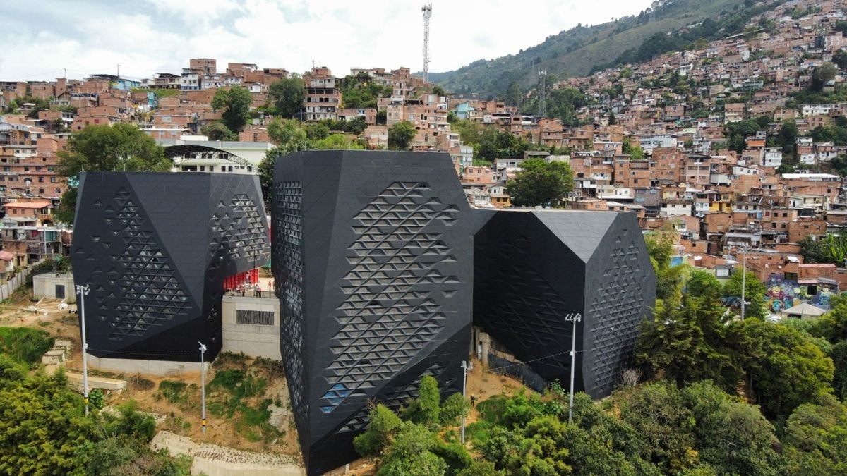 Biblioteca Santo Domingo - Medellín - 2025