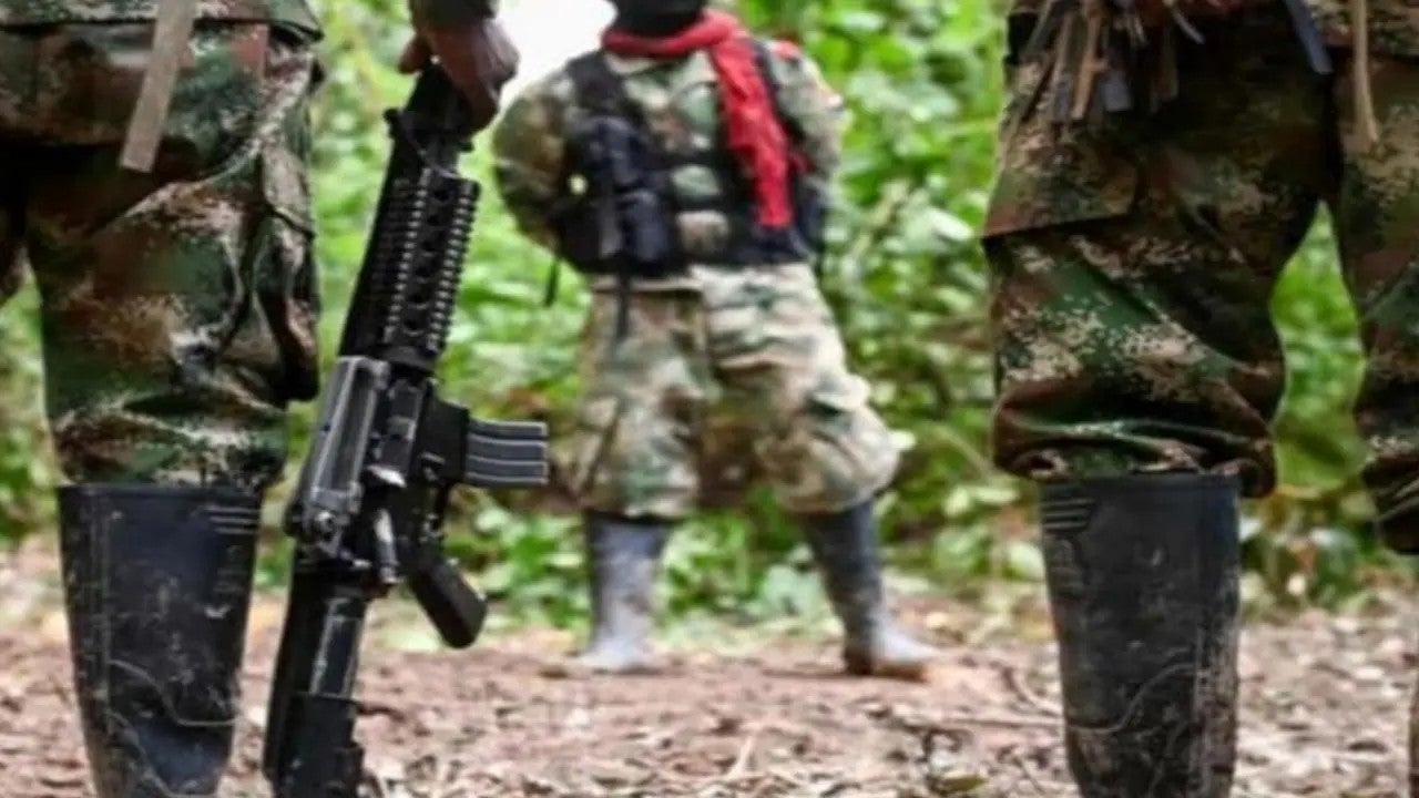 Combates de las disidencias de las FARC en el norte de Antioquia
