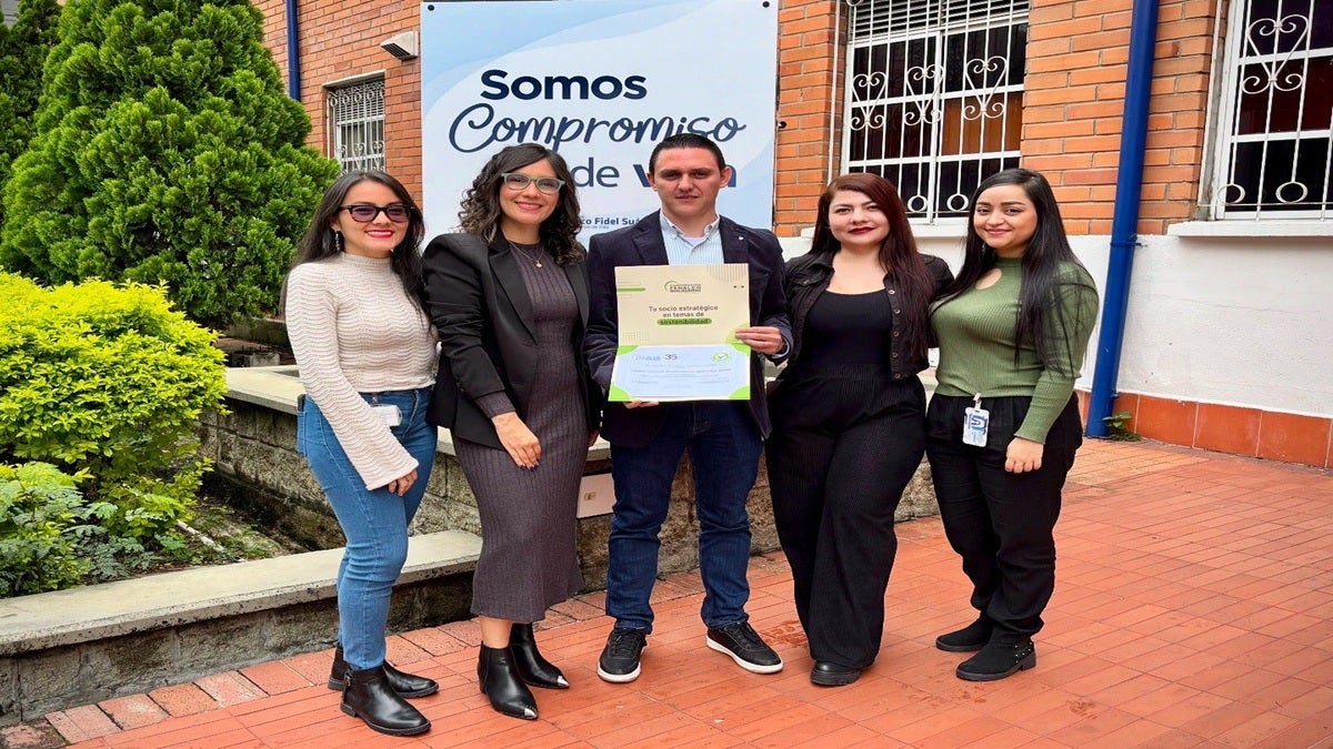 Gerente del Hospital Marco Fidel Suarez de Bello entre los 10 jóvenes sobresalientes de Antioquia