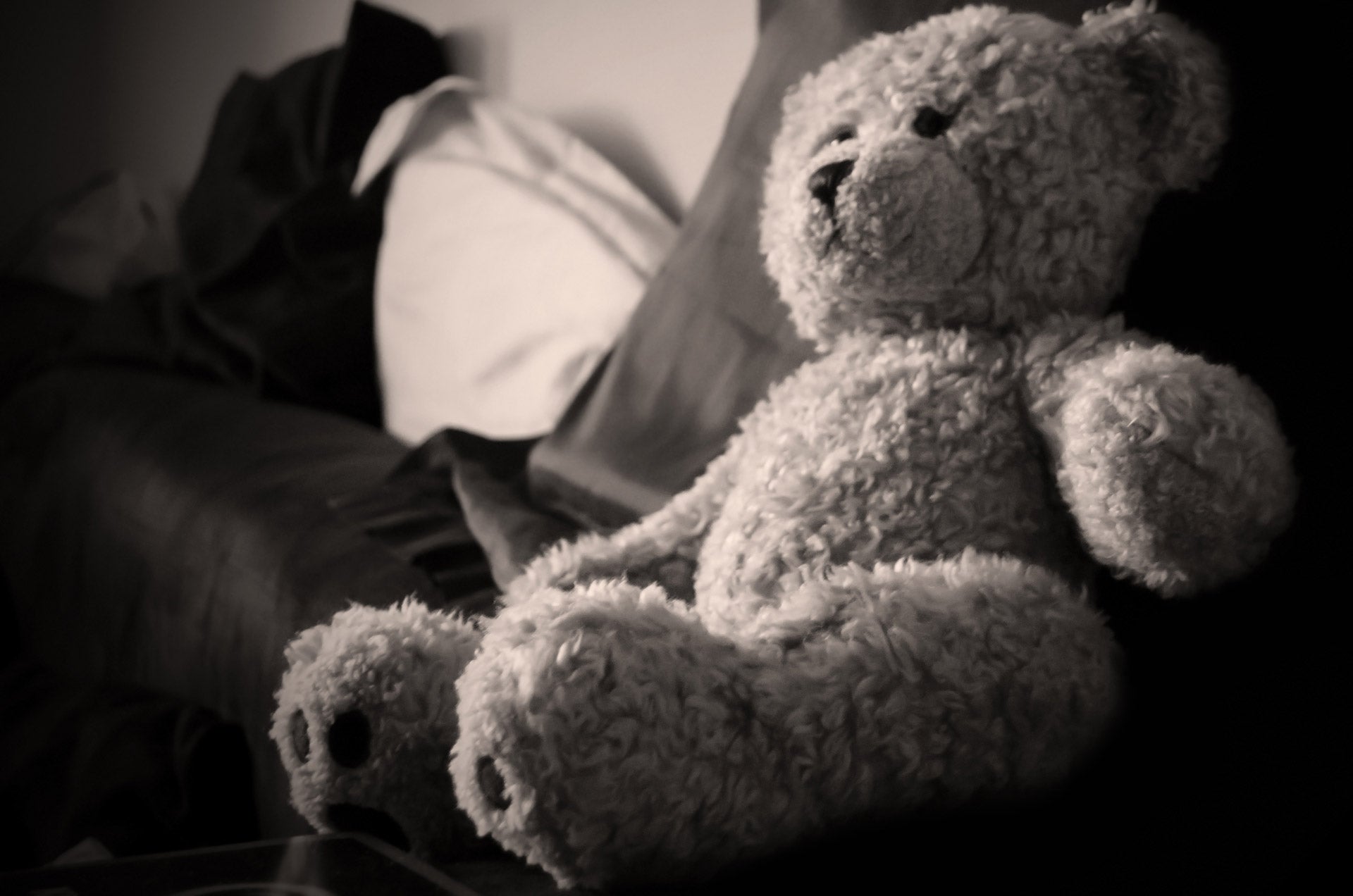 Niño de 4 años brutalmente golpeado en Medellín vivía un infierno de maltratos e insultos