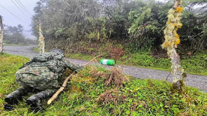 Cilindro con explosivos fue retirado de vía al norte de Antioquia