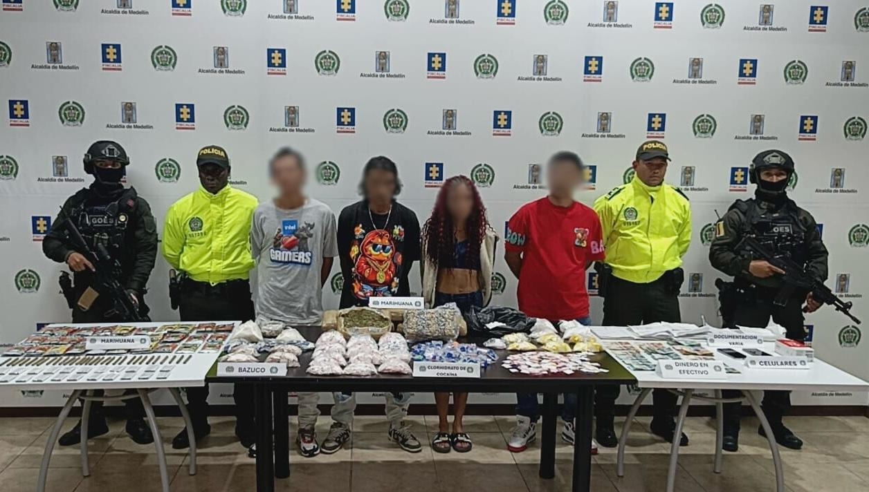 Cayó cabecilla de 'Los Chatas' que movía $17 millones diarios en Bello; tres cómplices capturados con más de 12 kilos de drogas