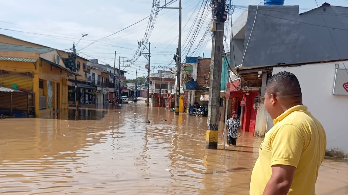 Damnificados por inundaciones en El Bagre, Antioquia
