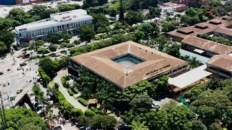 Politécnico Jaime Isaza